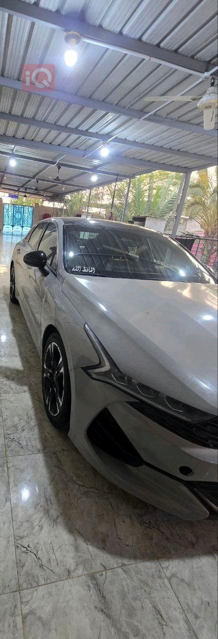 كيا K5